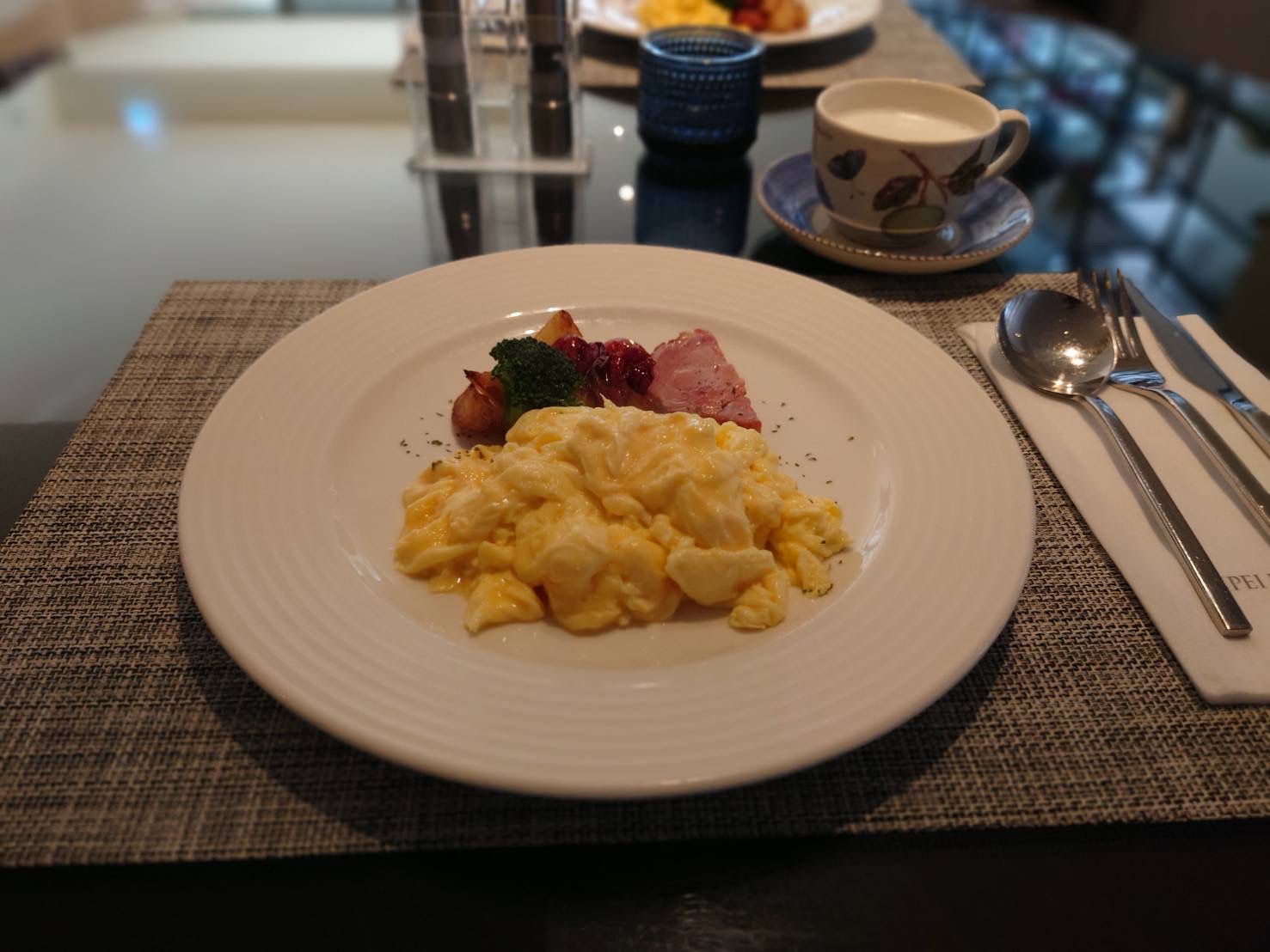 美味しいセミビュッフェ朝食（イメージ）