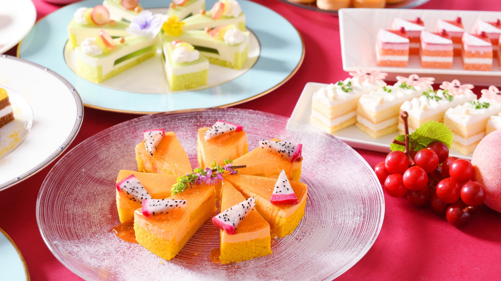 【平日限定】約50種ディナービュッフェ付き宿泊プラン