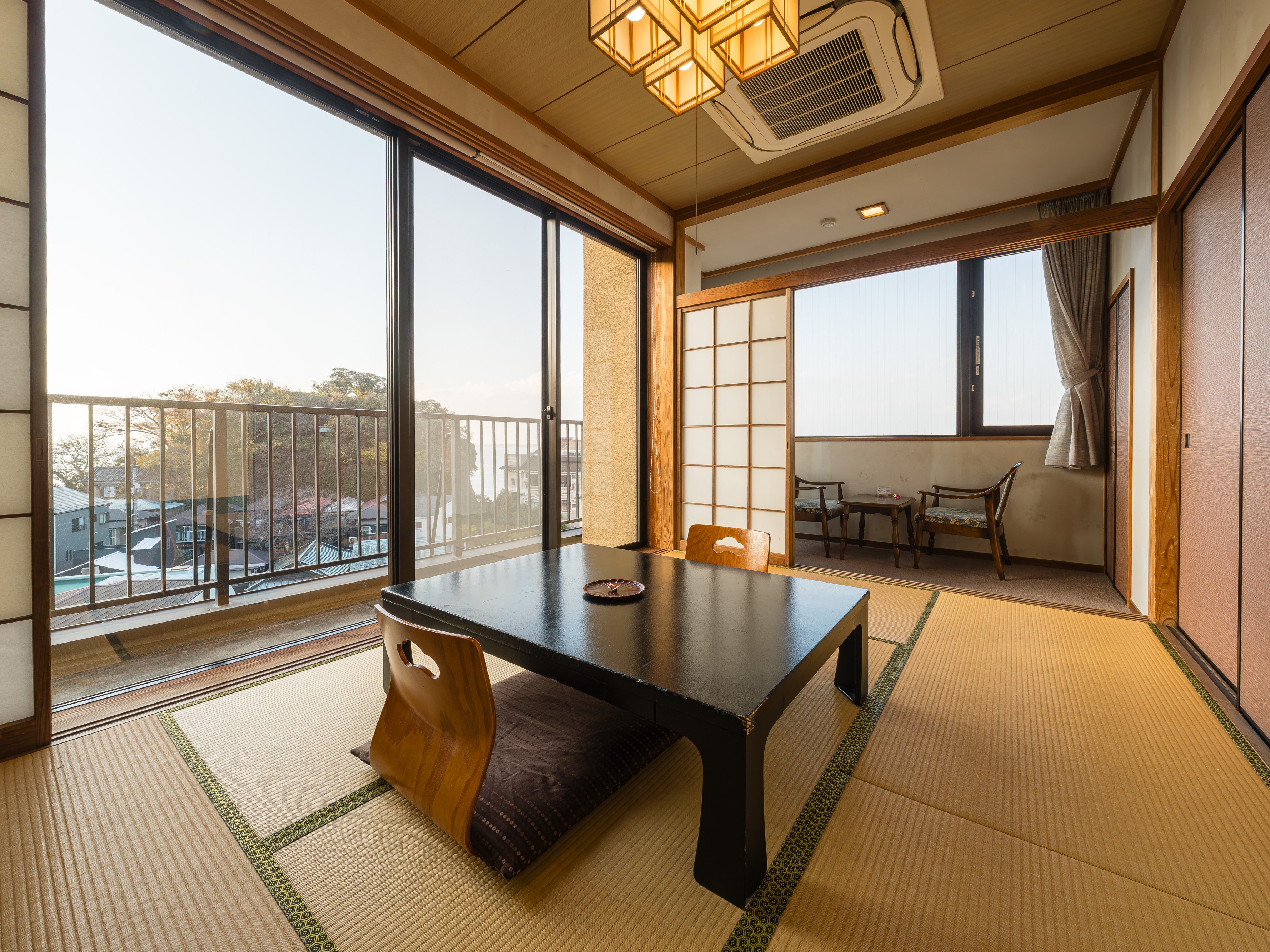 角部屋和室6畳イメージ