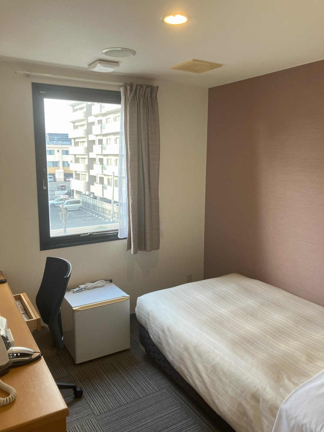 【素泊まり・室数限定・シングル】加熱式・電子タバコ専用ルーム　行橋駅西口より徒歩3分♪