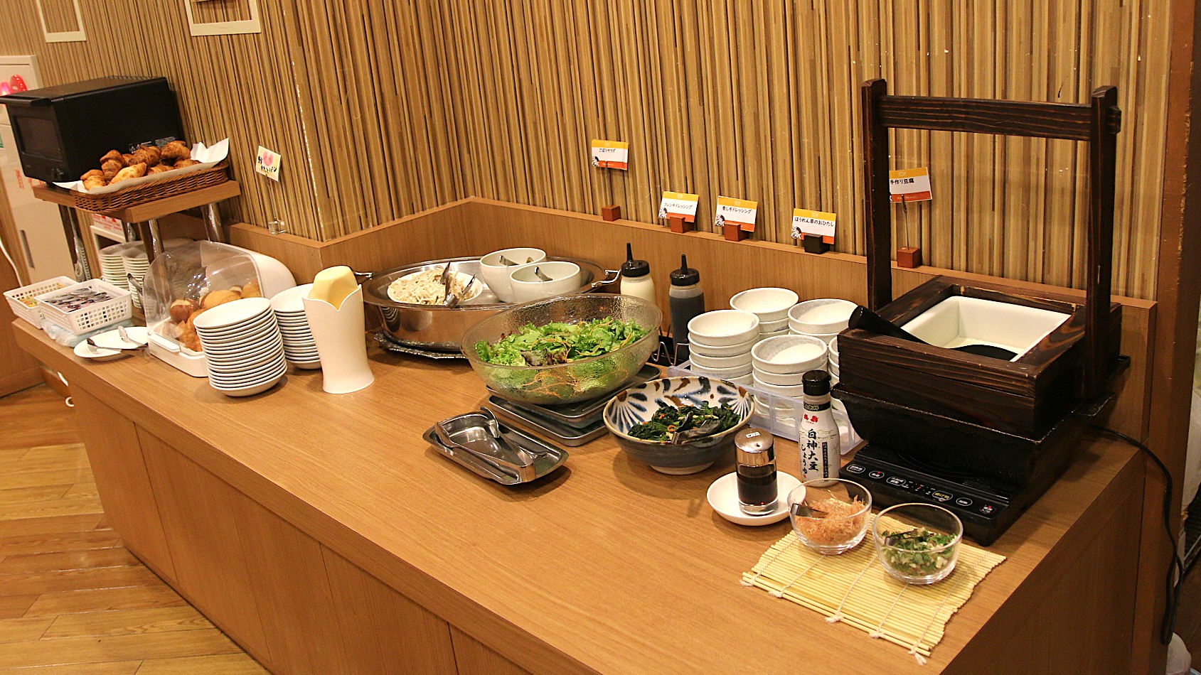 朝食バイキング