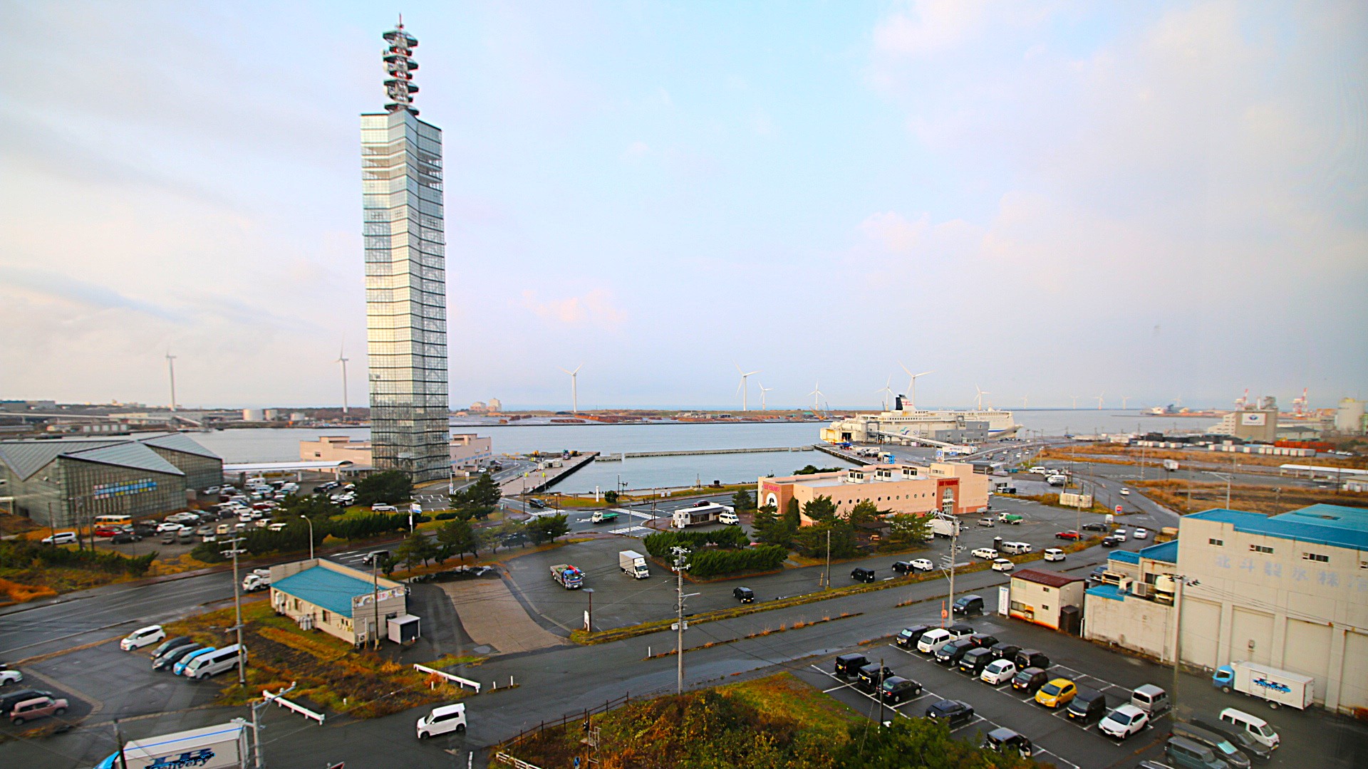周辺（道の駅あきた港、セリオン、フェリー乗り場）