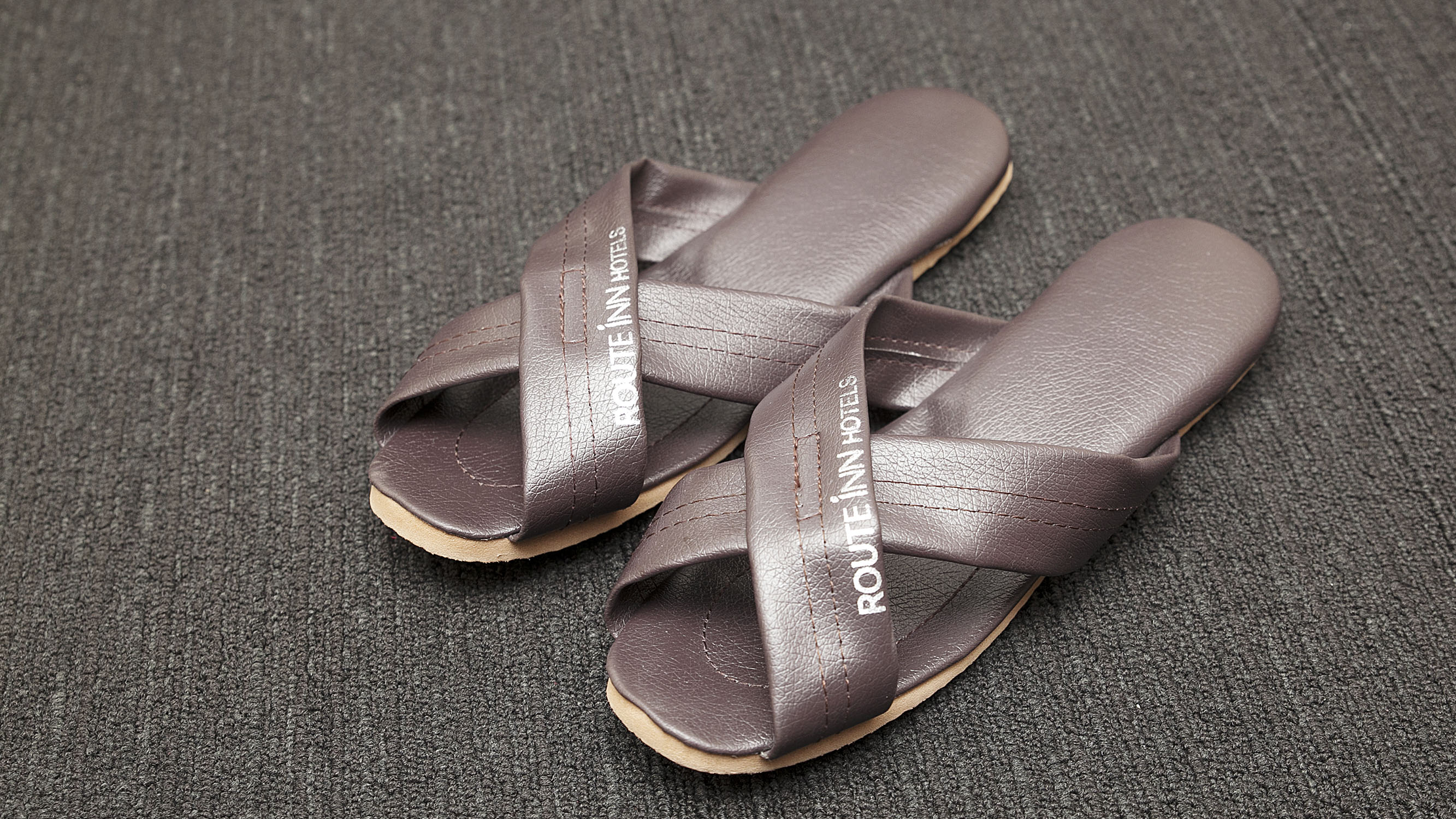 ビニールスリッパ