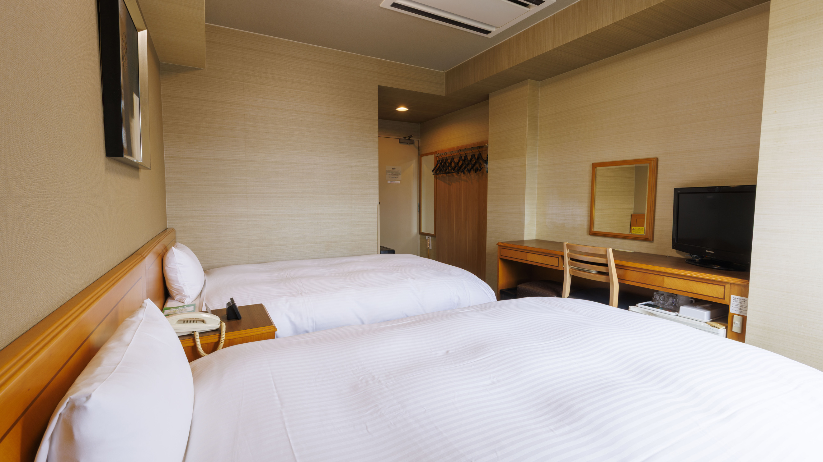 本館ツインルーム1