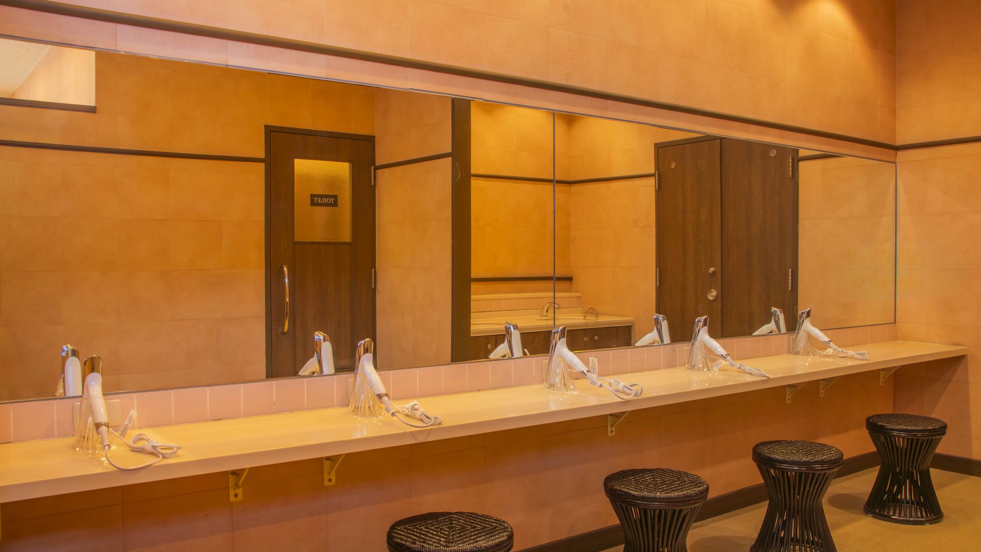 ろっこうの湯　パウダールーム