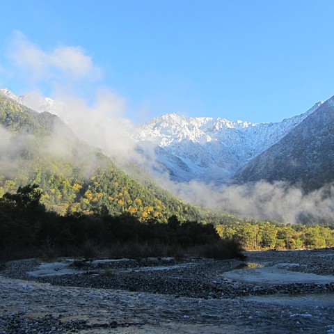 晩秋の上高地