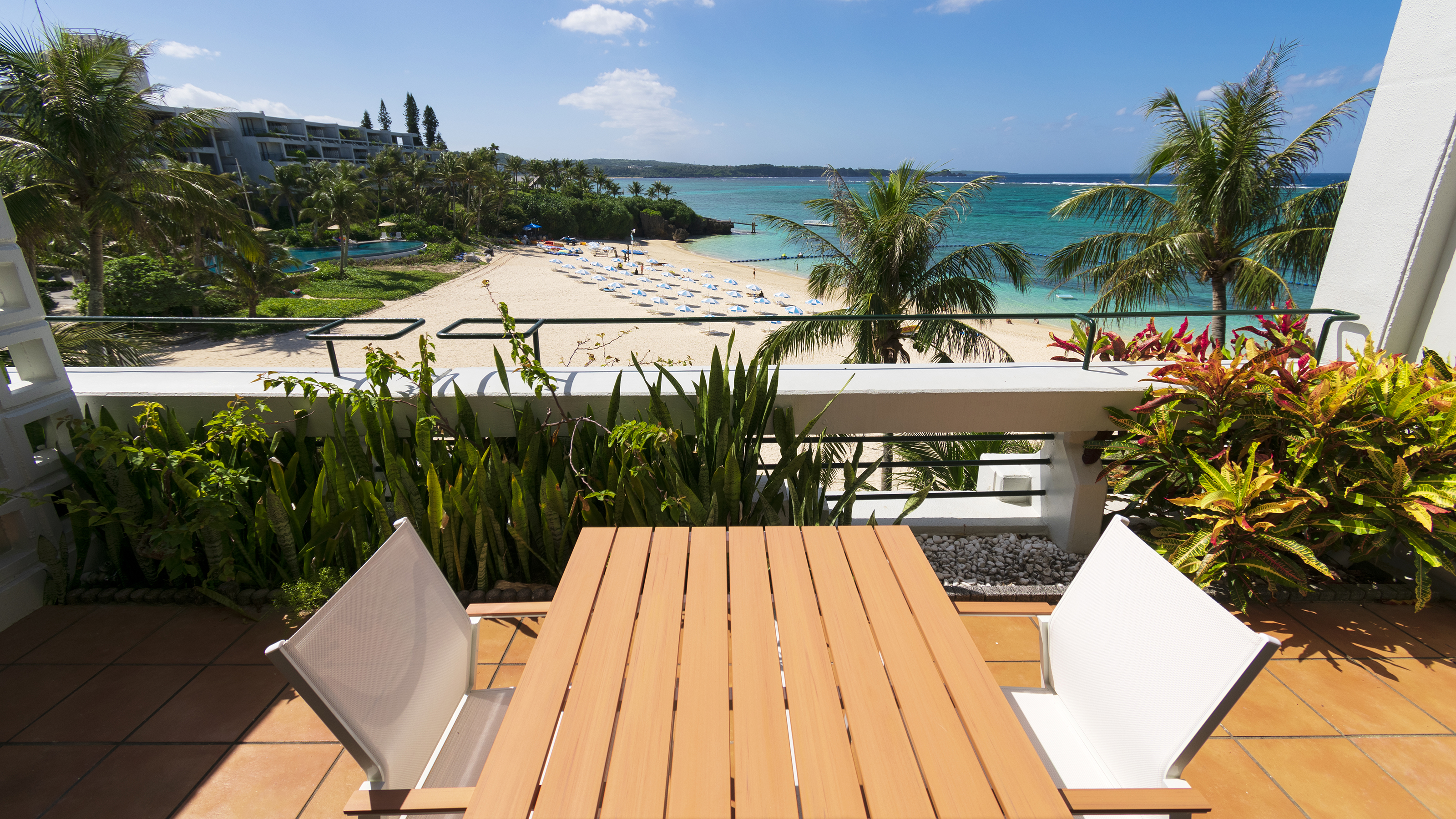 クラブプレミア　バルコニー