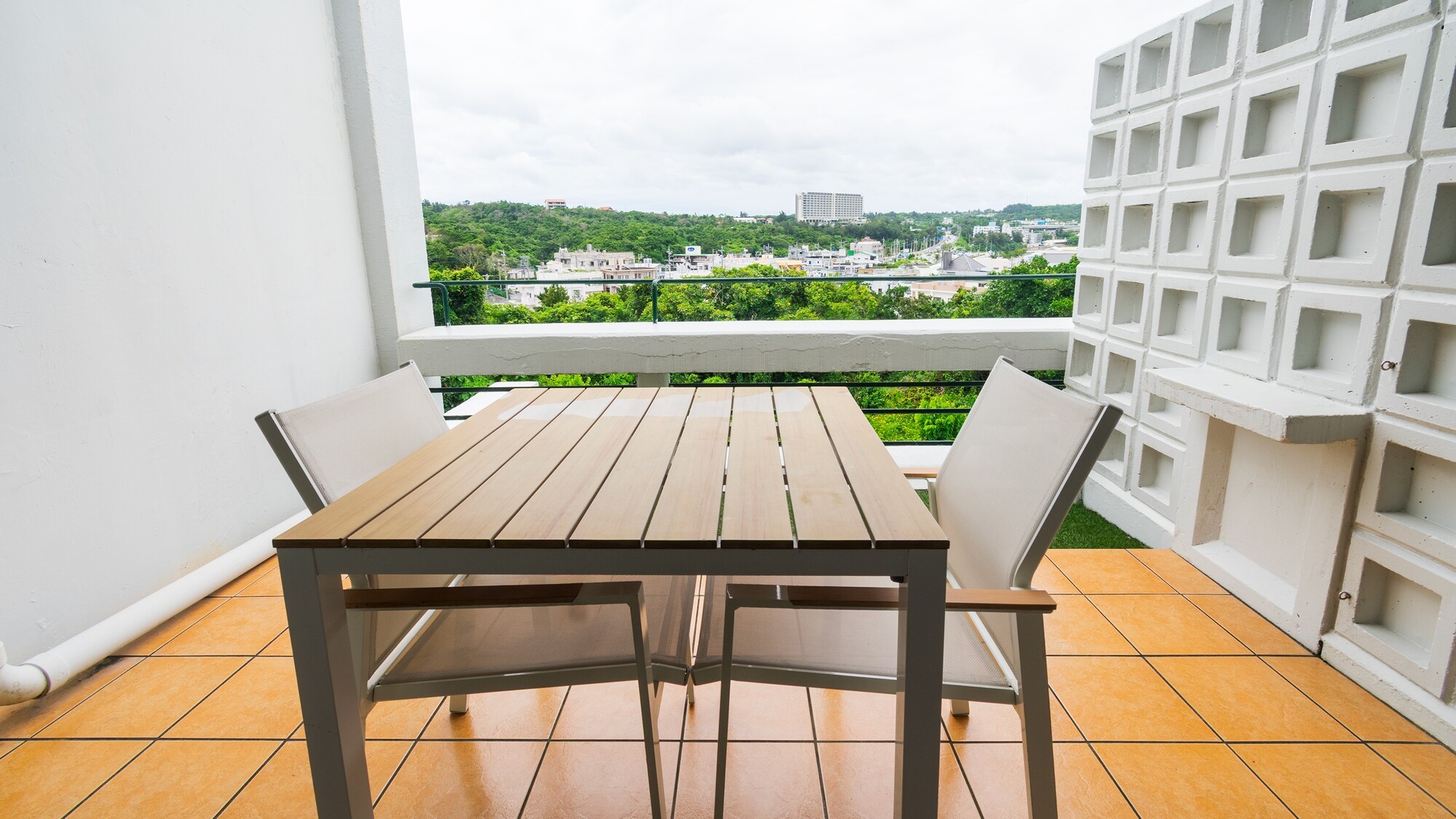 ナチュラルスーペリア　バルコニー