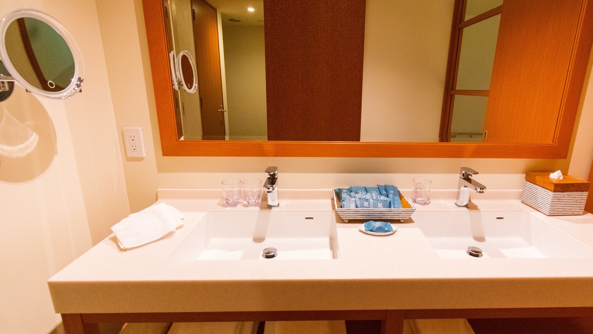 DXファミリールーム　パウダールーム　