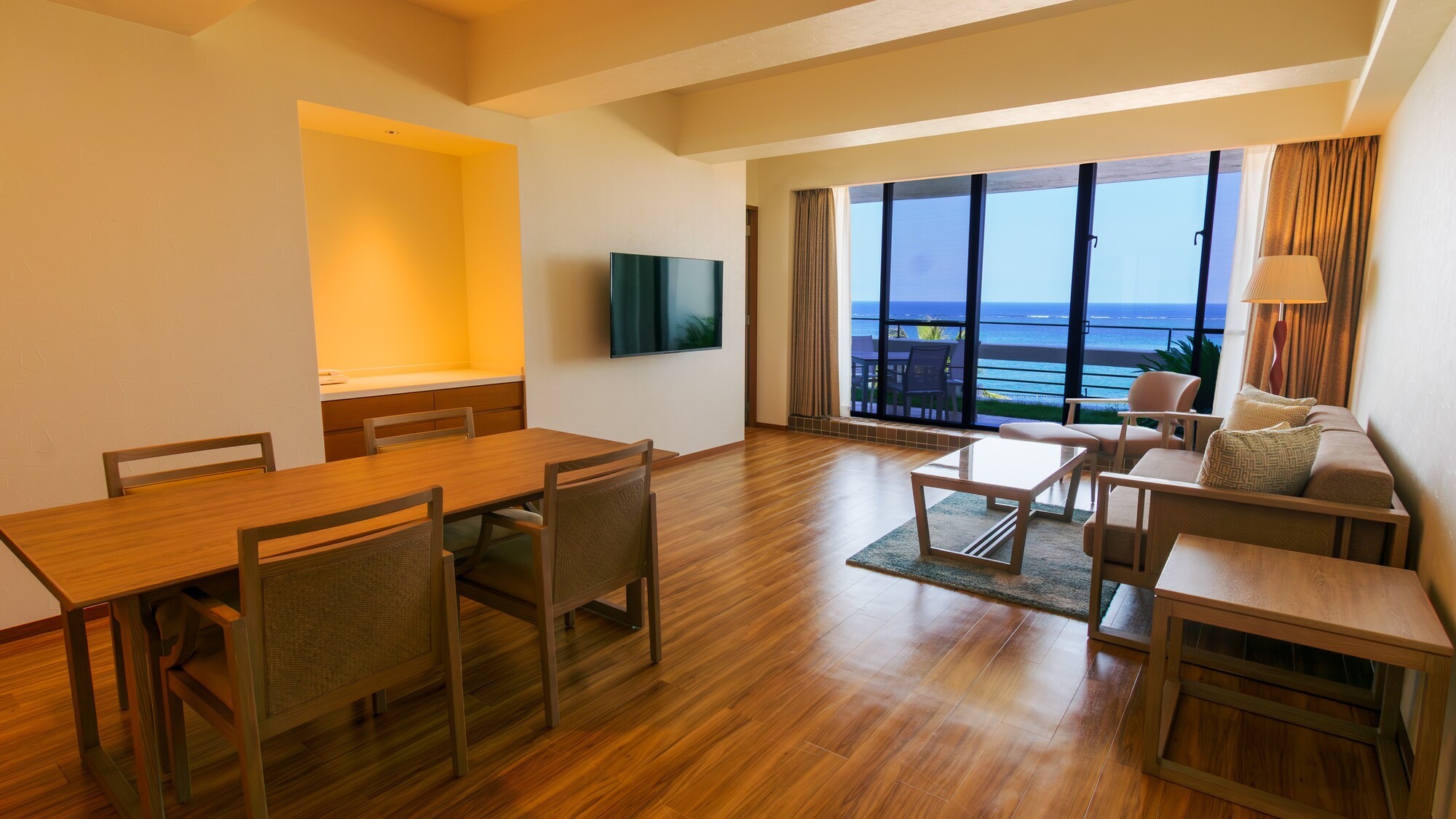 リビングルーム（MBスイート）