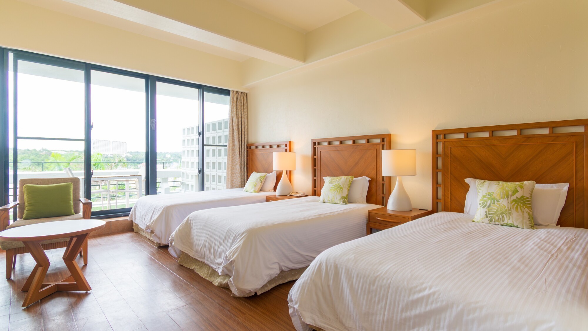 ナチュラルDXはベット3台並ぶお部屋です