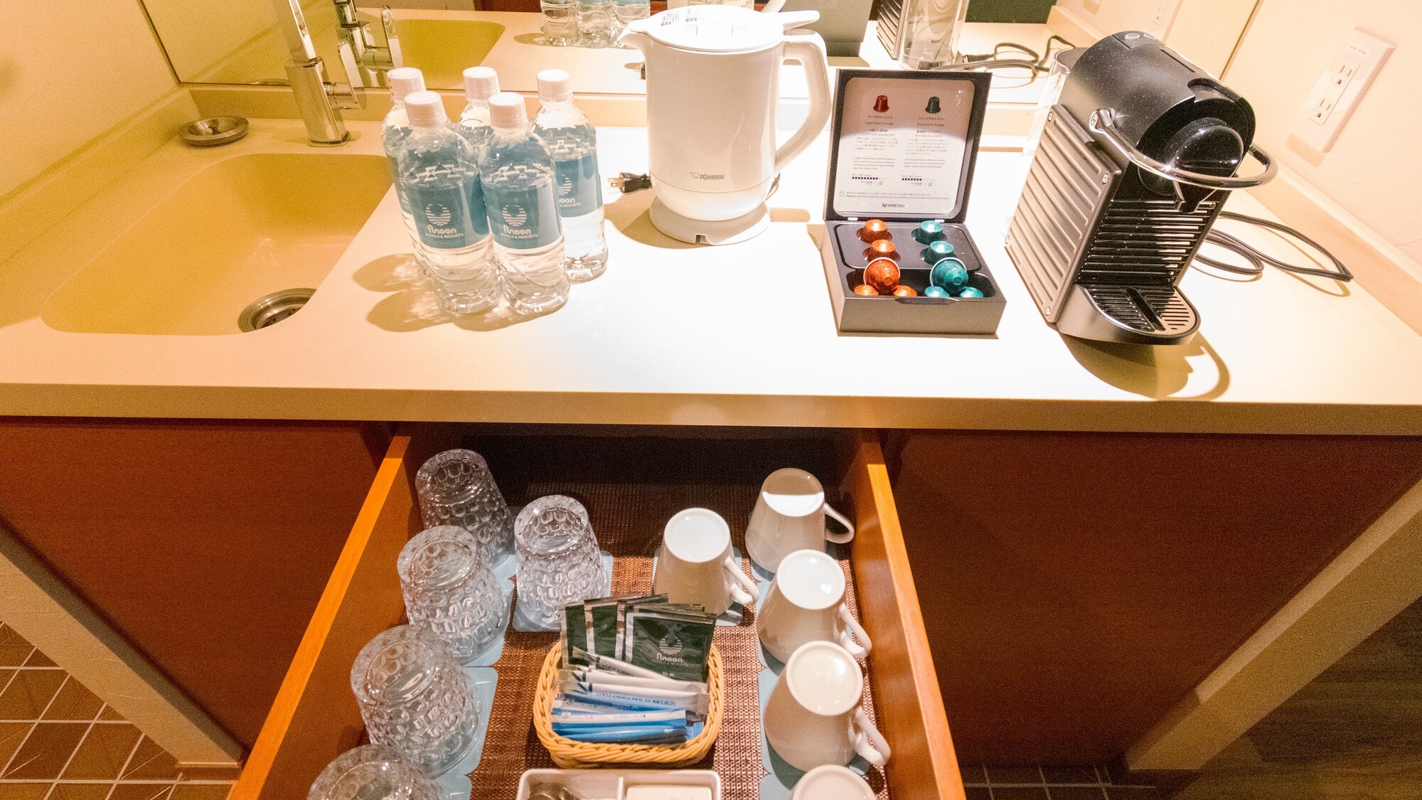 DXファミリールーム　ミニカウンター