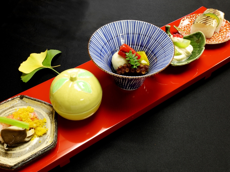 【2食付スタンダード】温泉と和膳の余韻、部屋でゆったりと味わう特別なひと時【本館特別客室／お部屋食】