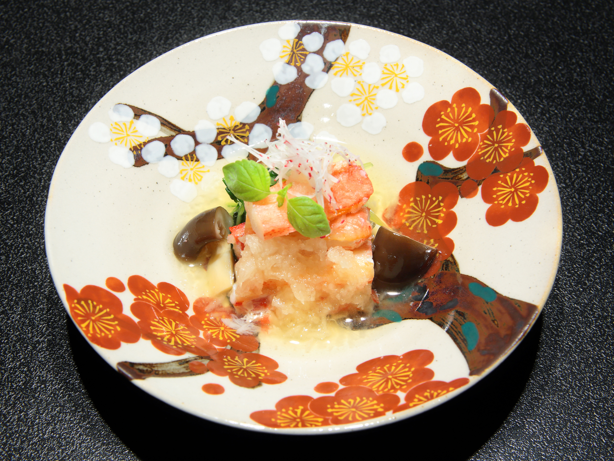 料理　酢の物　／　春　ずわい蟹霙酢掛け