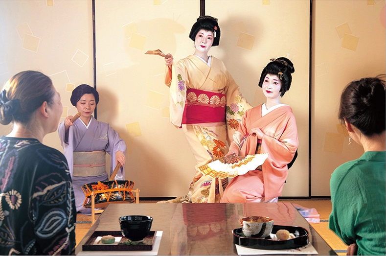 周辺観光　熱海芸妓　唄と踊り