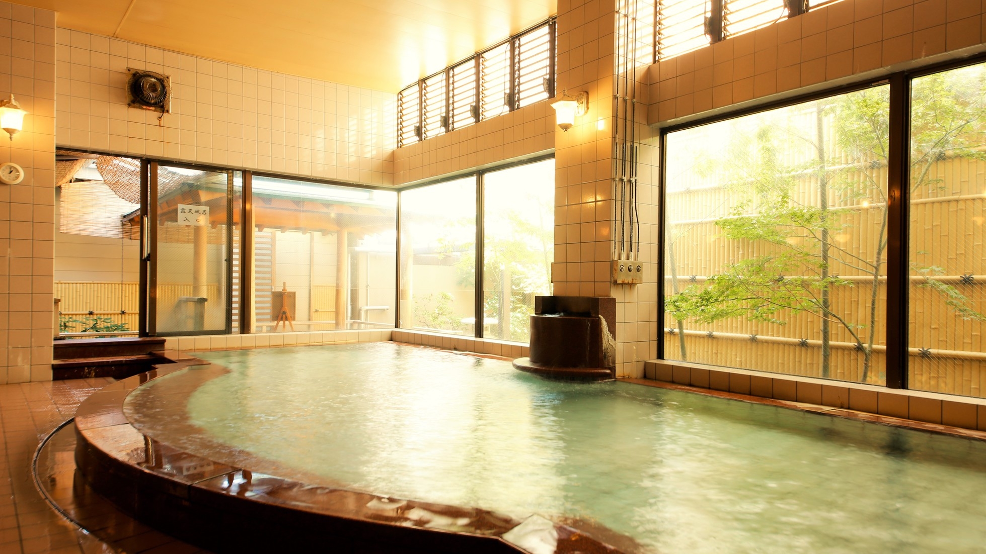 【さき楽45】＜姿蟹1枚・蟹スキ・蟹料理・地魚造りを味わい尽くす＞スタンダード／蟹会席