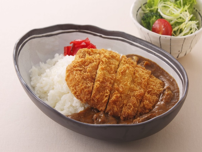 三元豚の厚切りカツカレー