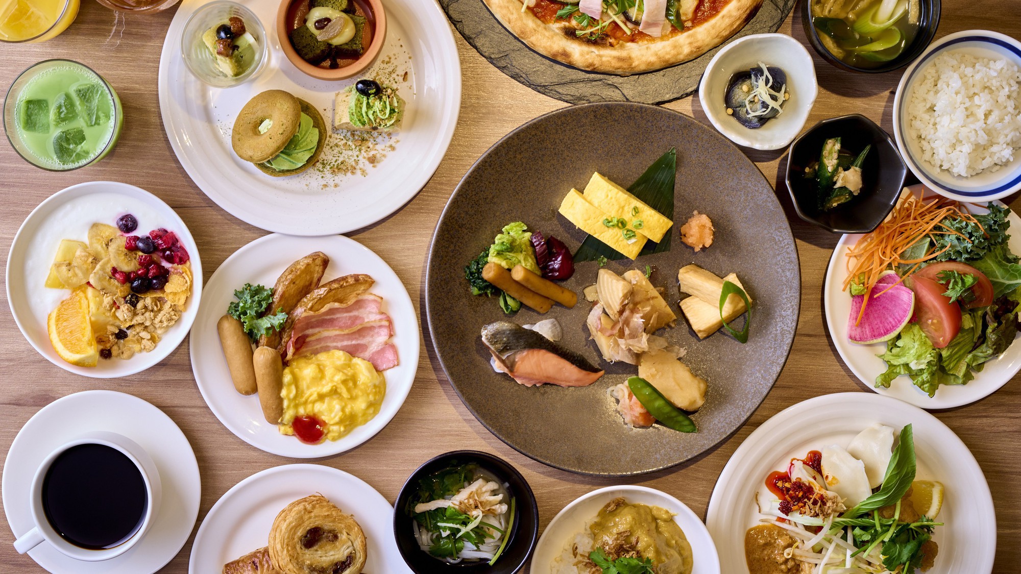 京都らしい「和」のお料理にアジアのスペシャリティをプラス。