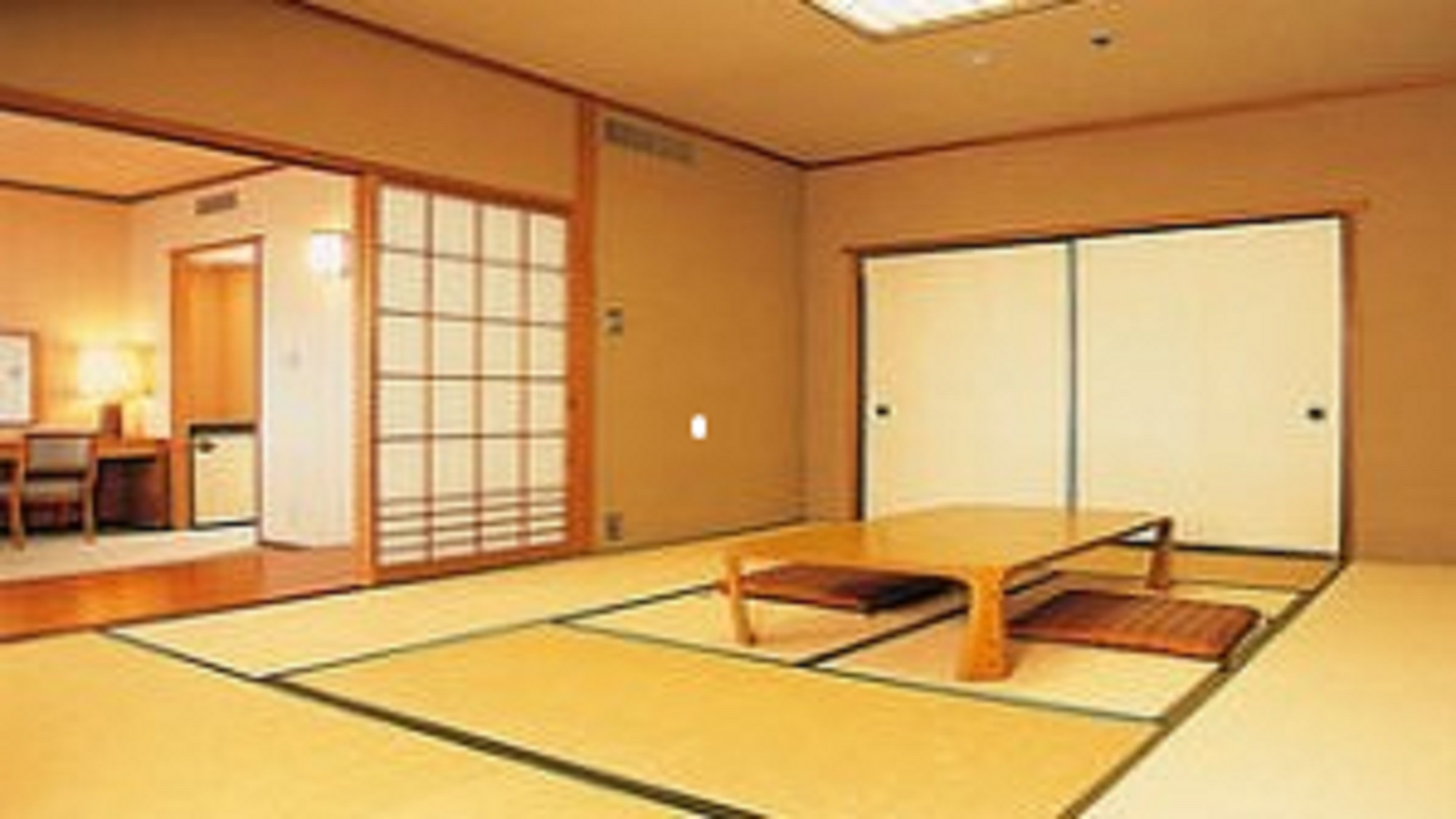 10畳和室＋16平米の前室付き
