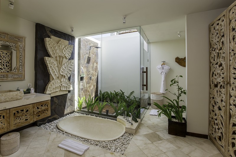 [メラティ　2ベッドルームプールヴィラ　80平米]　バスルーム