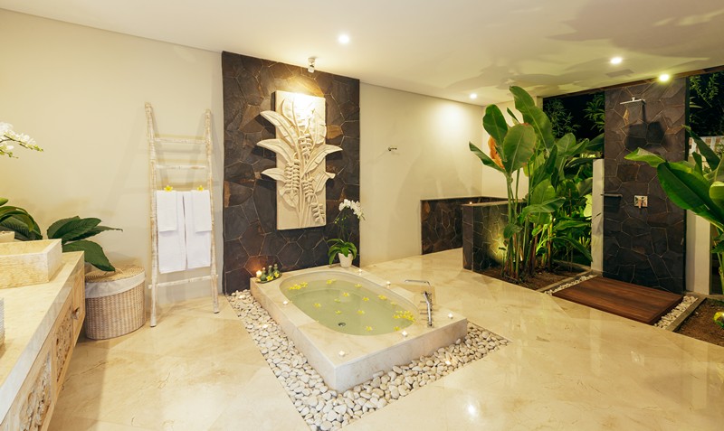 [ジュプン　プールスイート　78平米]　バスルーム