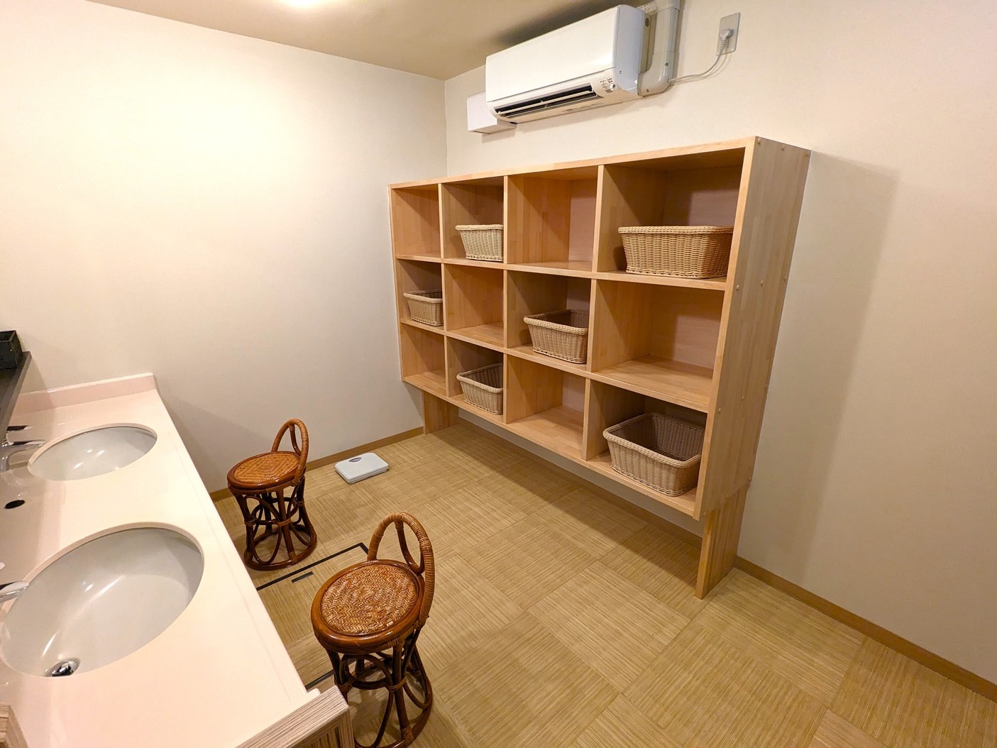 【朝食付】スタンダードプラン★地元食材をふんだんに使用した和洋中バイキング♪朝カレーも人気