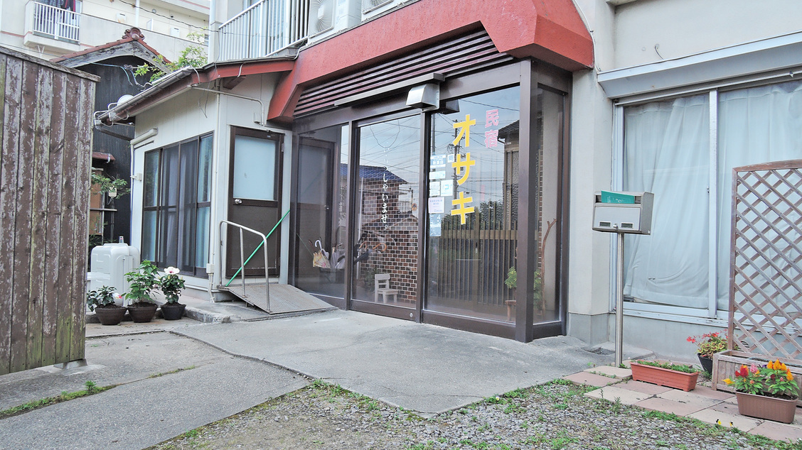 【平日限定】朝は軽食付き☆夕食無しのお気軽プラン♪22時までIN可能！