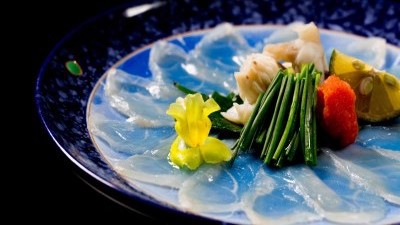 【フグを味わう】フグ刺し＆フグ小鍋　地魚も味わえる冬の味覚満載★豪華海鮮プラン