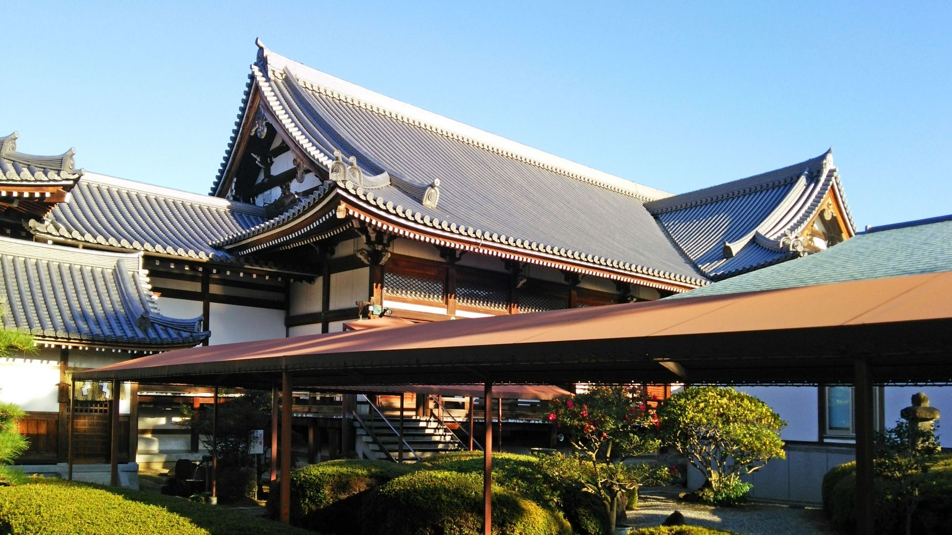 【善通寺】徒歩１５分。善通寺に一番近いホテルです。