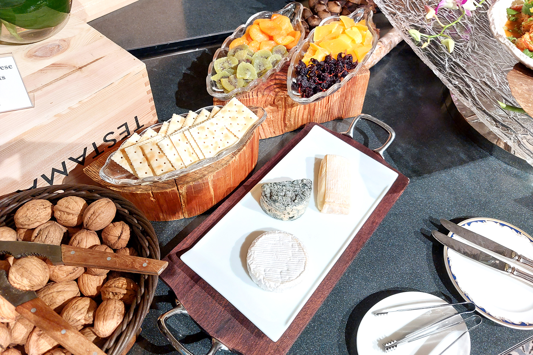 【25年末年始】ディナーブッフェイメージ画像