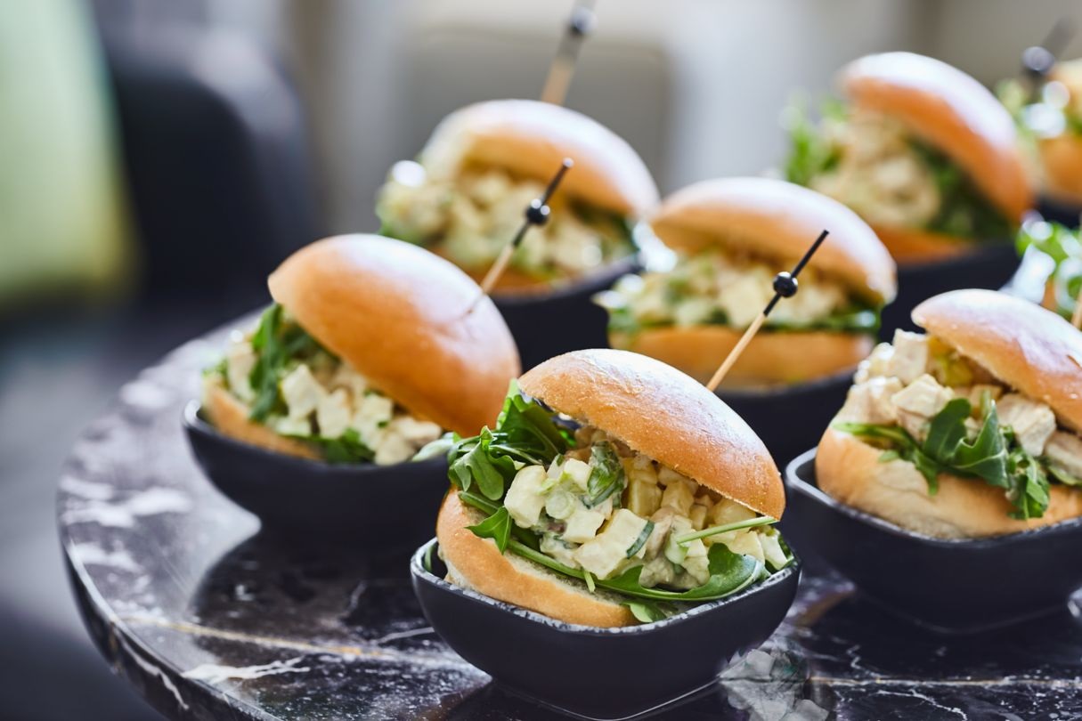 クラブラウンジ：食事の例