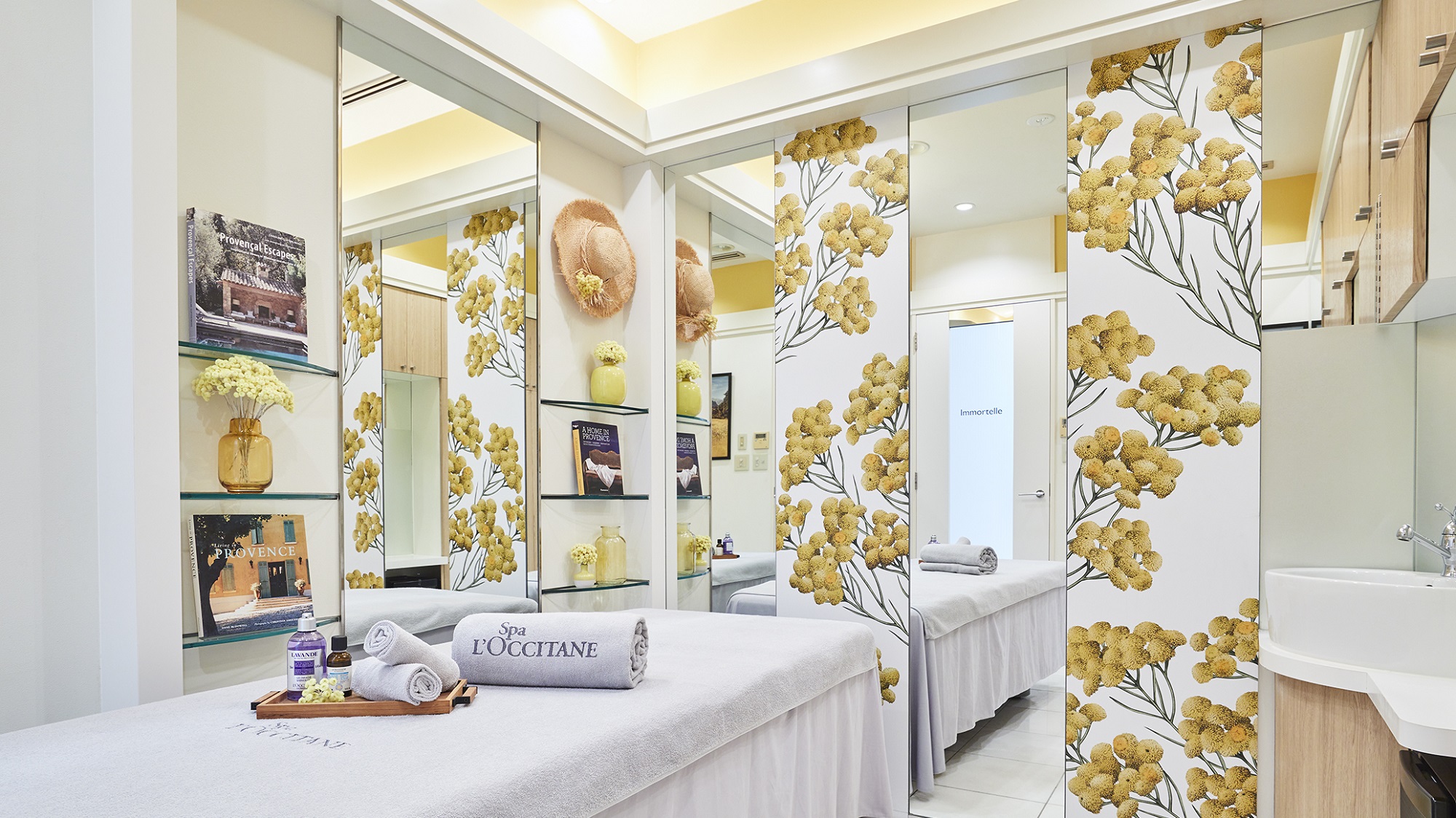 トリートメントルーム「Immortelle」（イモーテル） 