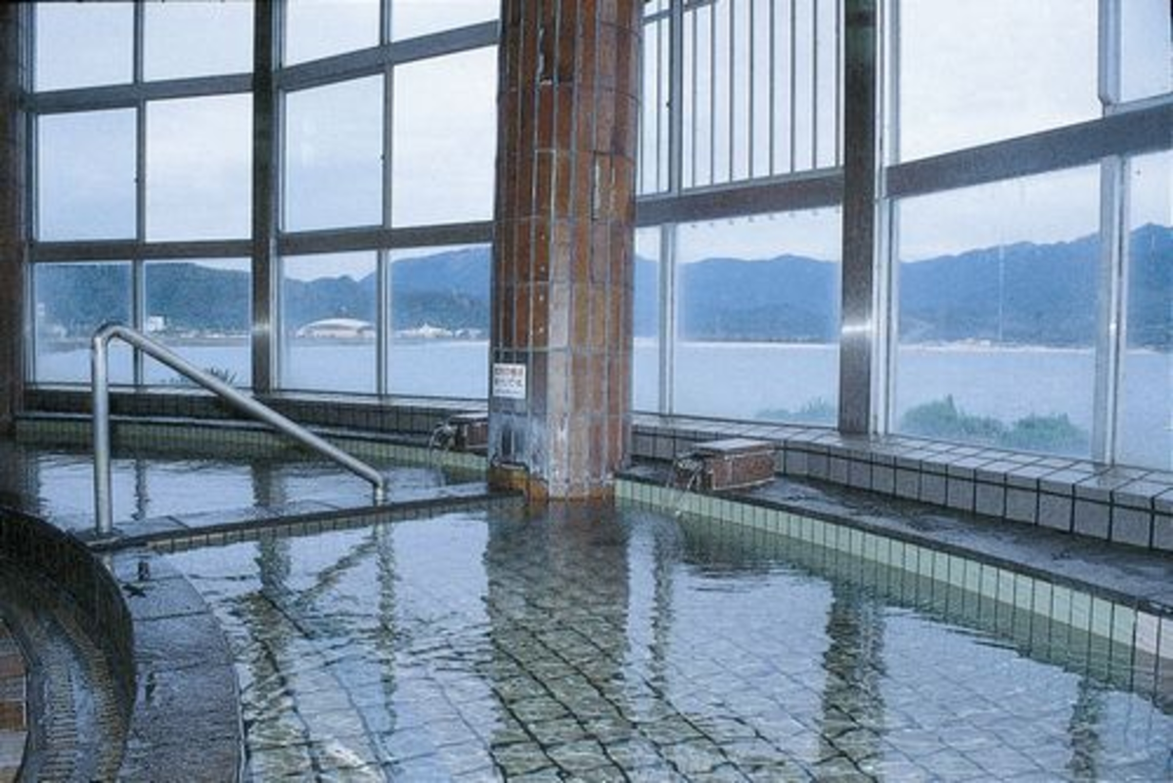勝浦温泉　海のホテル　一の滝 宿泊予約