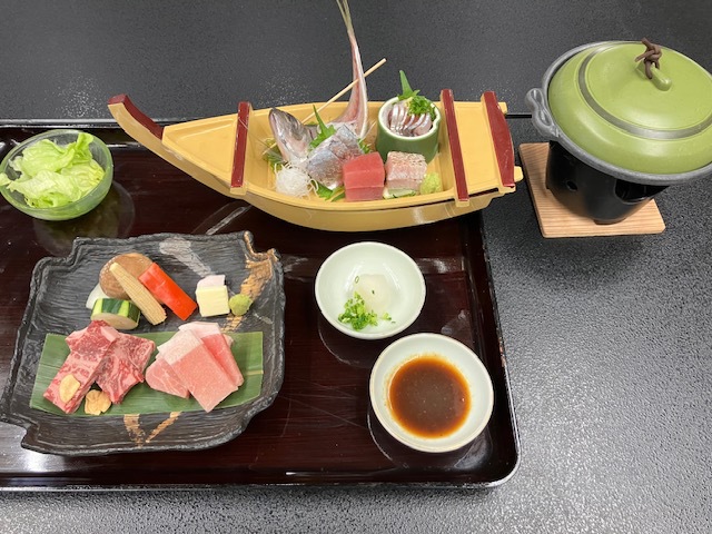 「季節限定」静岡県産牛＆とことんポーク食べ比べプラン