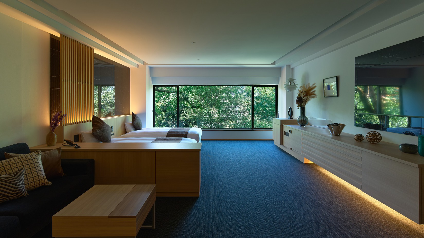 スイート80平米和洋室（贅沢半露天風呂付）