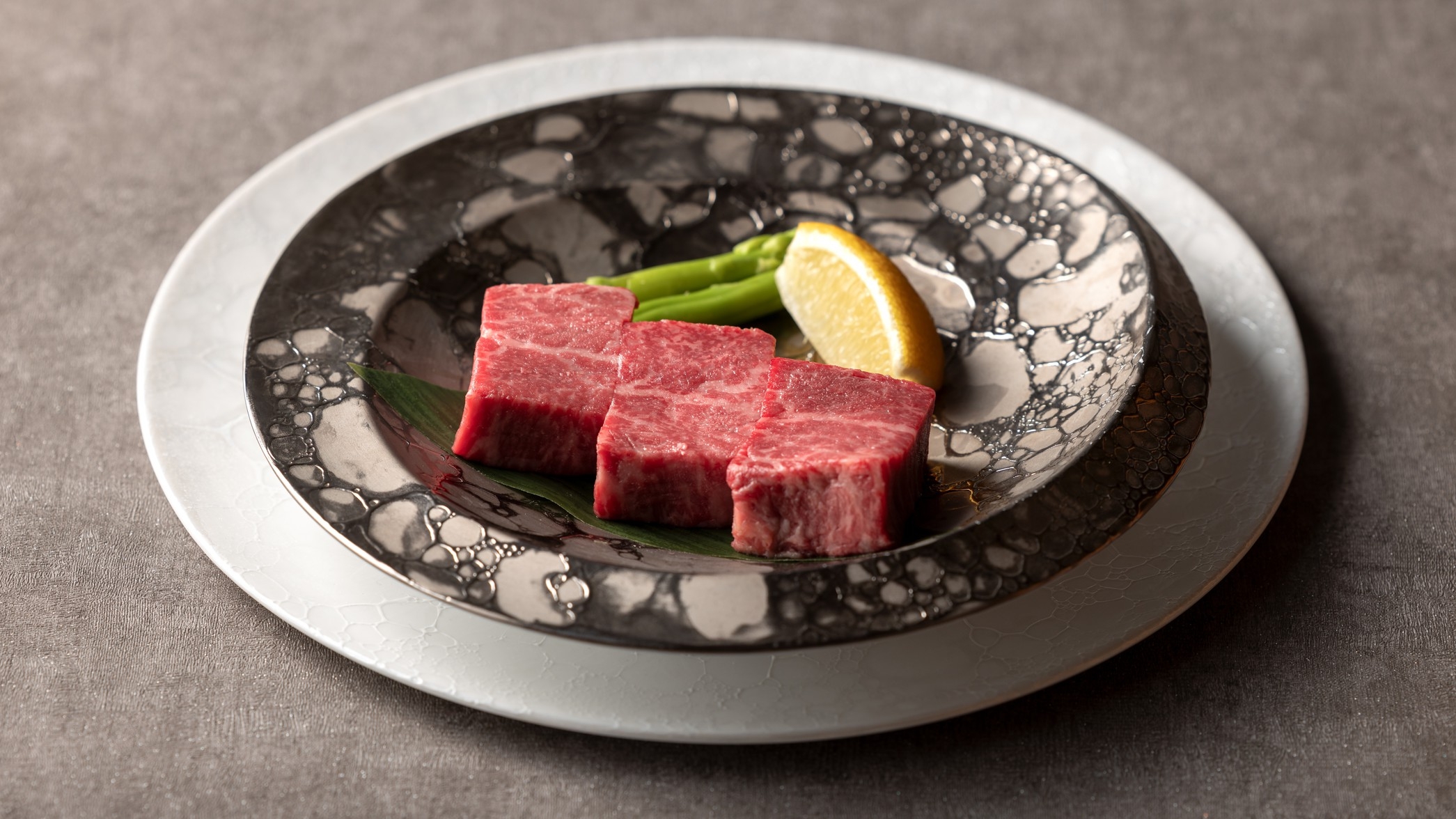【至福の夕食◆極】夏割5000円引◆ラウンジ無料◆伊勢海老＆佐賀牛ヒレ＆活アワビ踊焼◆料理長特選会席