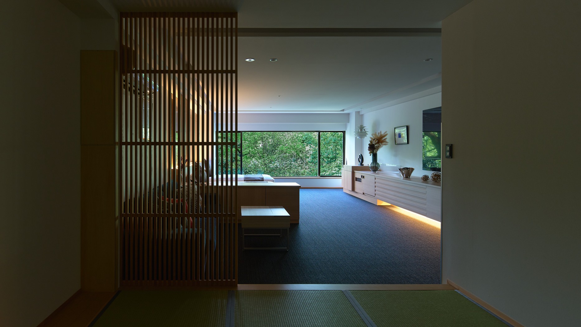 スイート80平米和洋室（贅沢半露天風呂付）