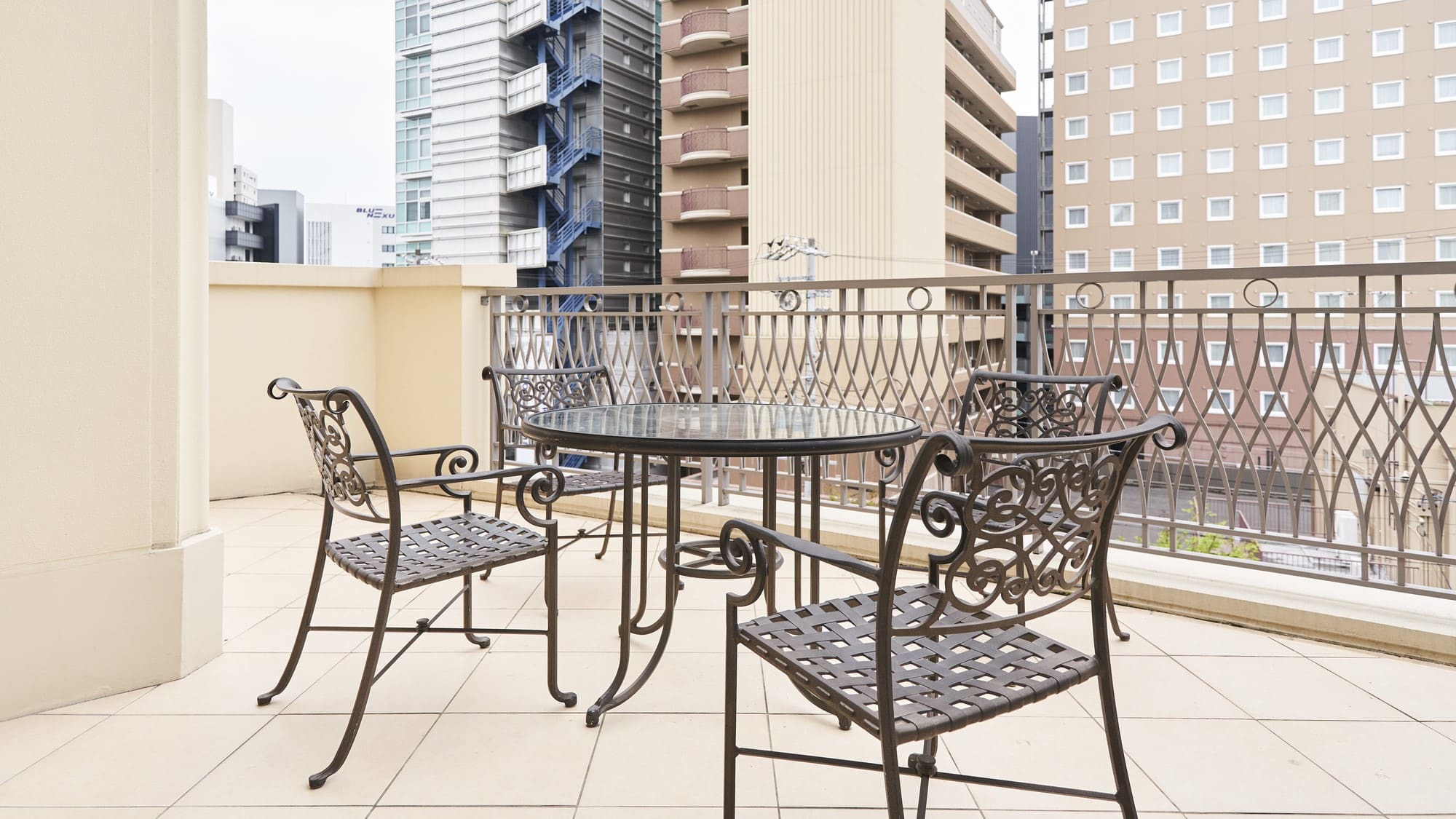 スーペリアルーム 4ベッド 100&times;200　1室限定