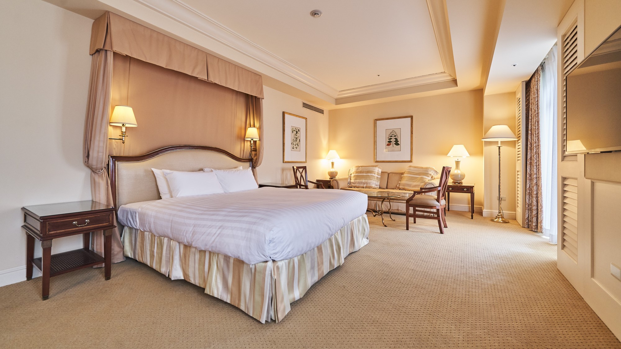 デラックスダブルルーム　180&times;200