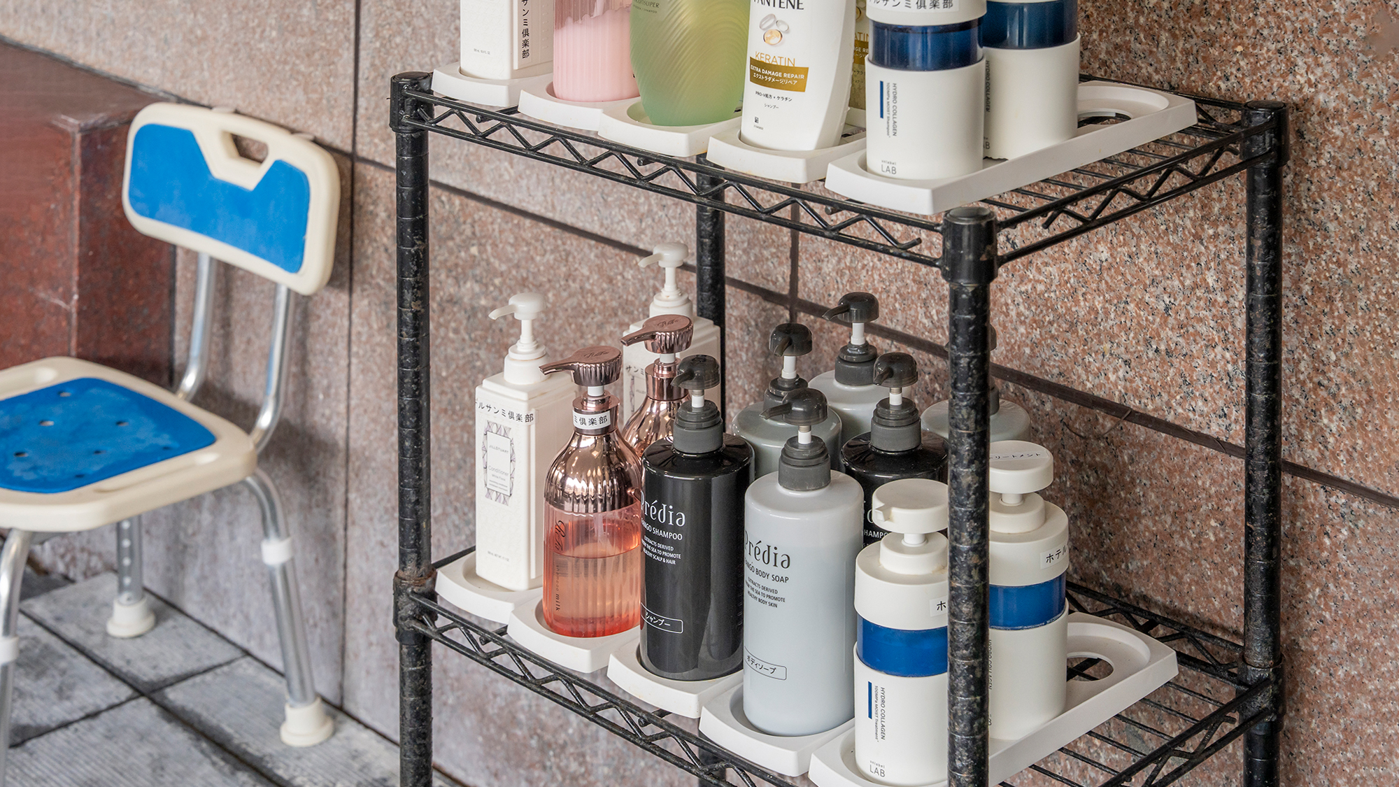 【シャンプーバー】殿方・ご婦人それぞれの大浴場に設置しています