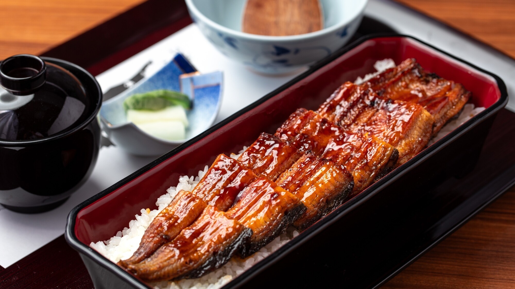 最上階レストランで味わう「でしこ鰻重」1泊2食付きプラン／夕・朝食付宿泊プラン