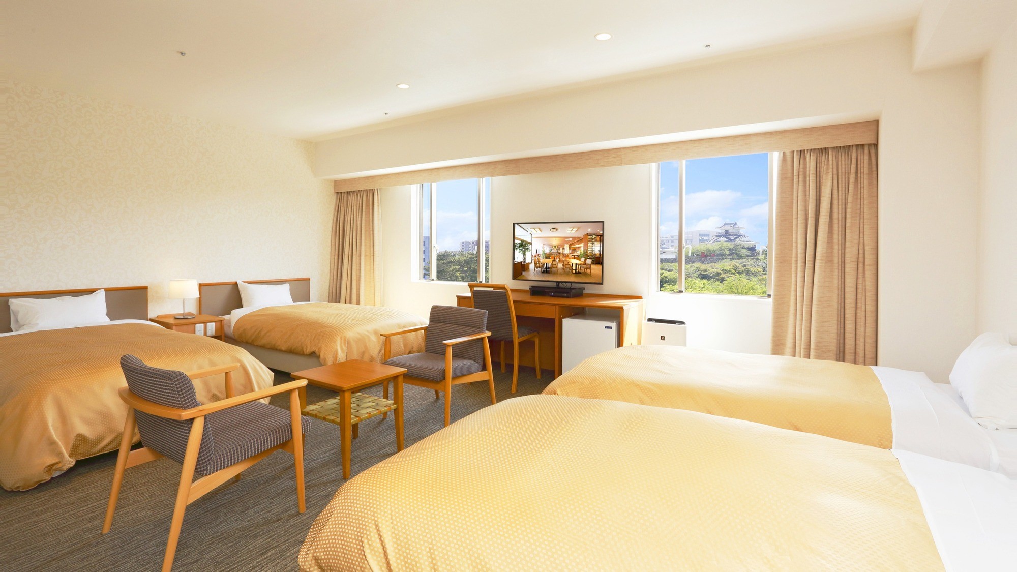 ●ファミリールーム（4名定員）