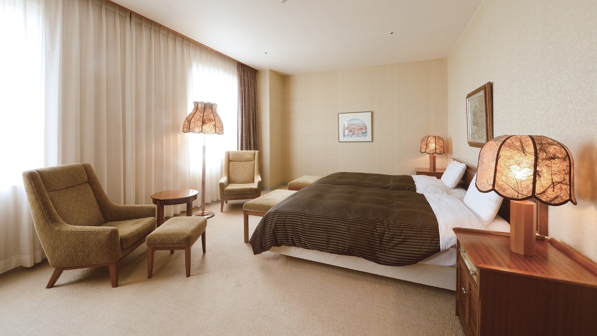 ●スイートルーム・ベッドルーム