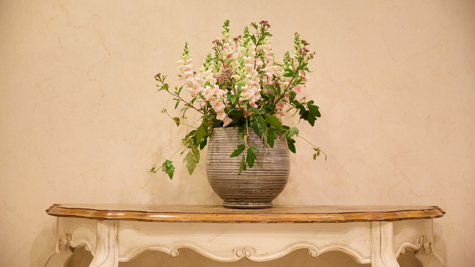 ◆【フロント・ロビー】ロビー生花