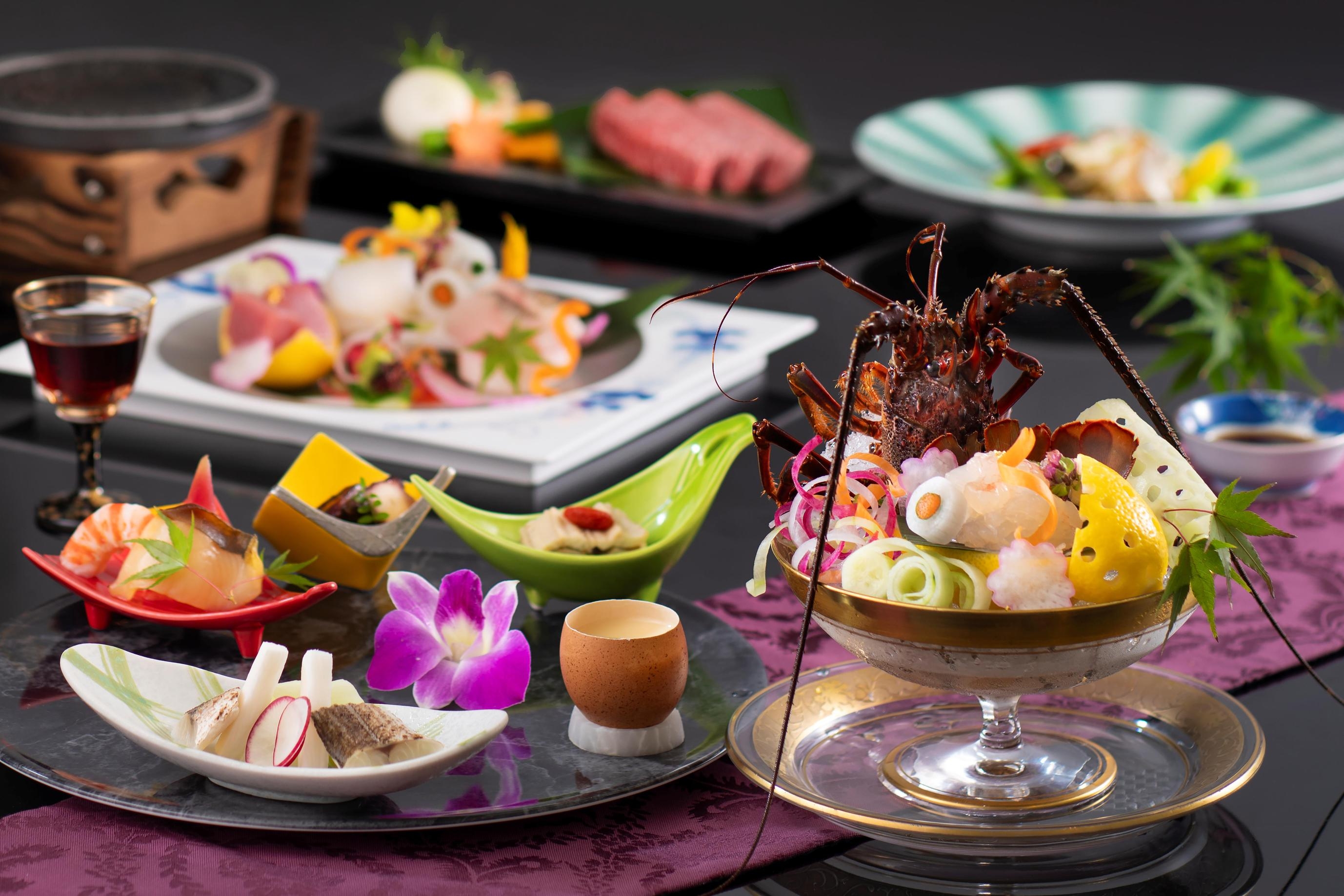 《4/1〜》【華陽棟最上階 特別室】お食事はお部屋食〜露天風呂付客室で優雅なひとときを〜【宝生会席】