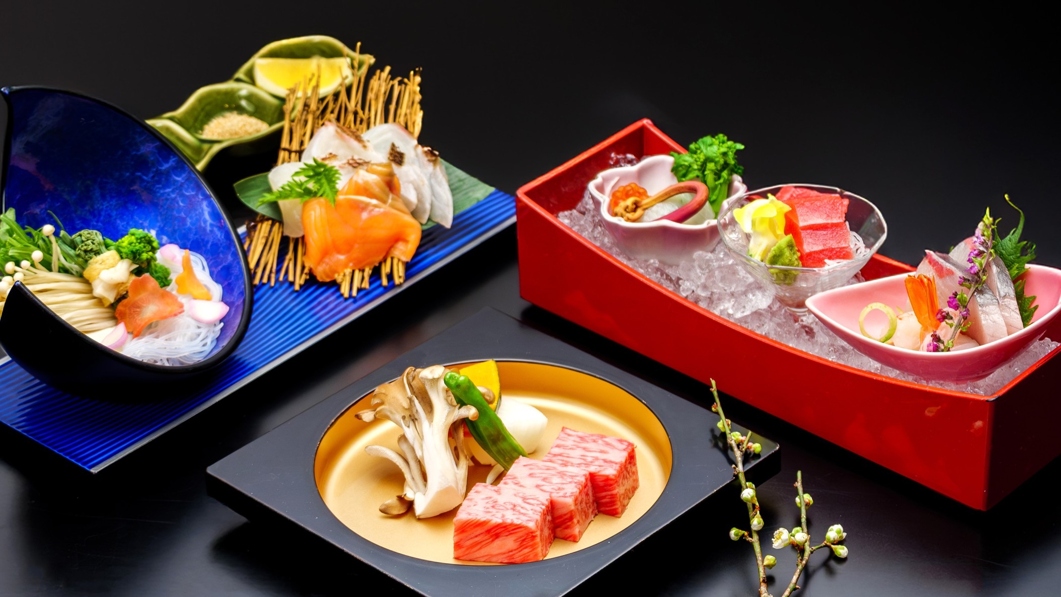 【半個室でお食事】近江牛ステーキと桜鯛の花見鍋を楽しむ春のグルメ会席