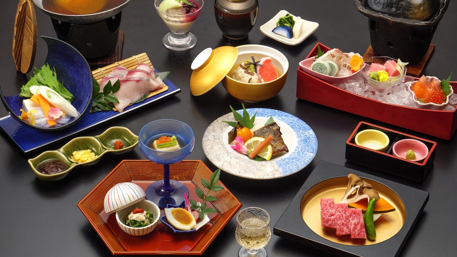 【半個室でお食事】近江牛ステーキ、すだち鰤のしゃぶしゃぶを楽しむ冬のグルメ会席