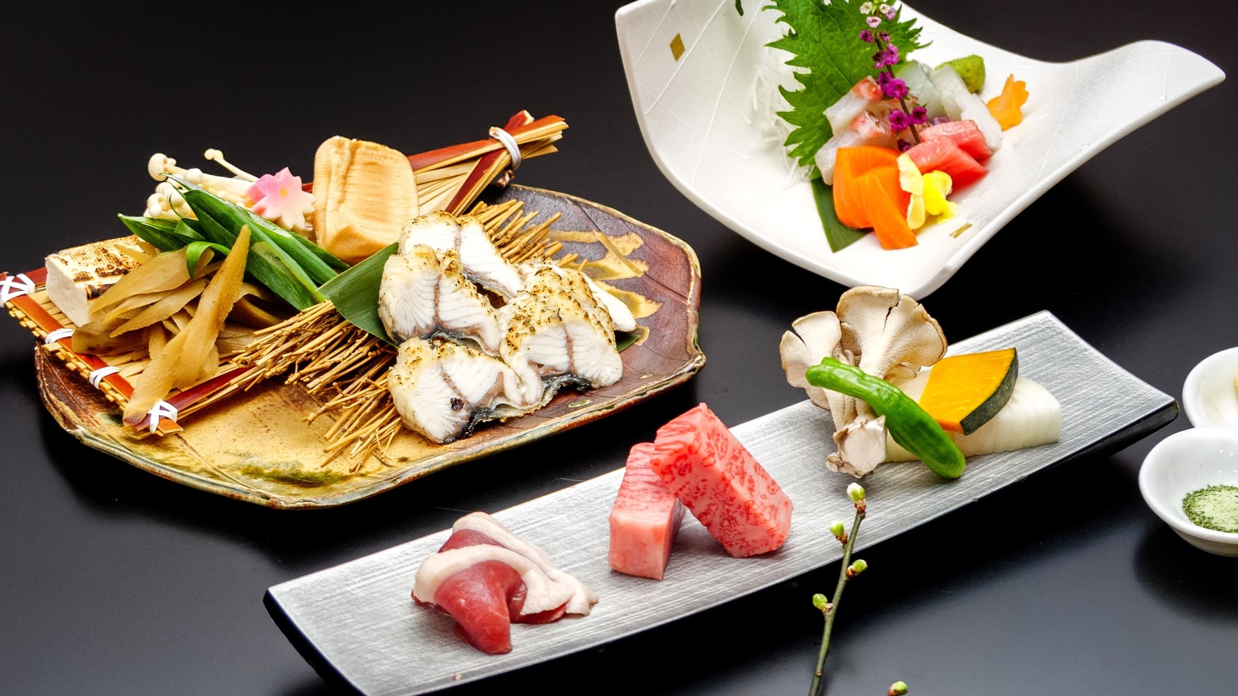 鰻のじゅんじゅん鍋＆近江牛陶板焼きがメインの春会席