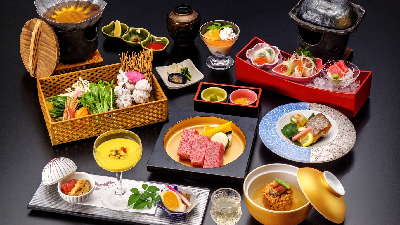 【半個室でお食事】近江牛ステーキ、九条ねぎと瀬戸内鱧の清涼鍋を楽しむ夏のグルメ会席