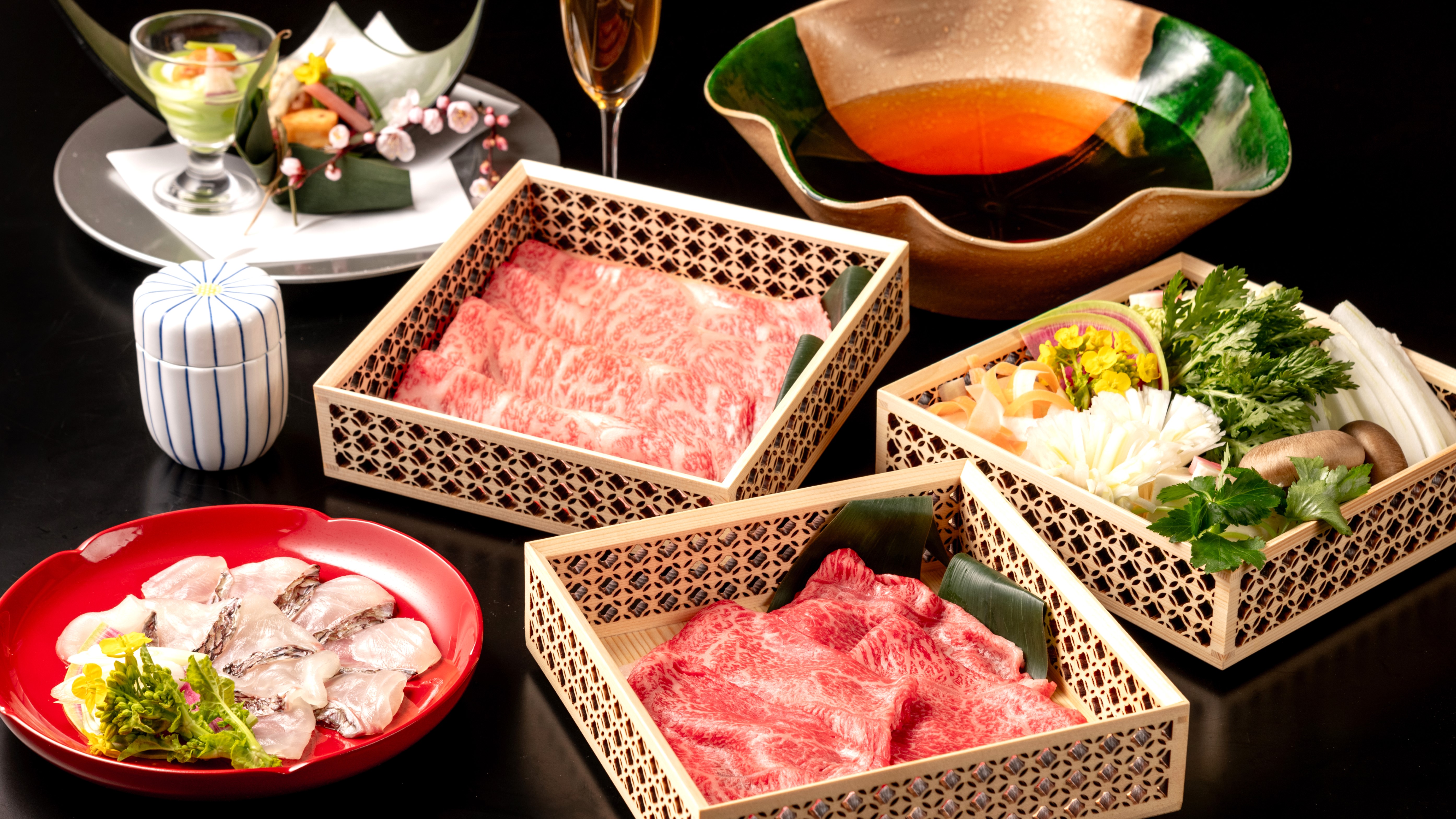 Ａ５認証近江牛＆旬の食材を秘伝出汁で愉しむしゃぶしゃぶ会席（イメージ）